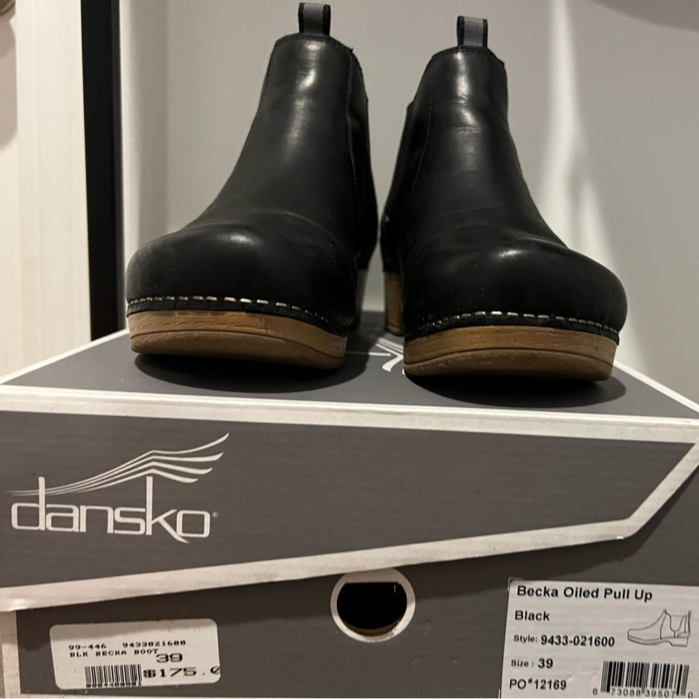 Dansko Becka Women's Boots, Black Oiled Pull Up